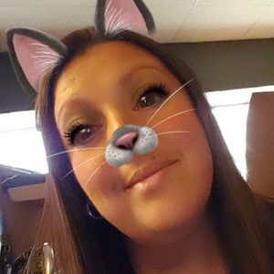 Meet your Posher, Joanna
